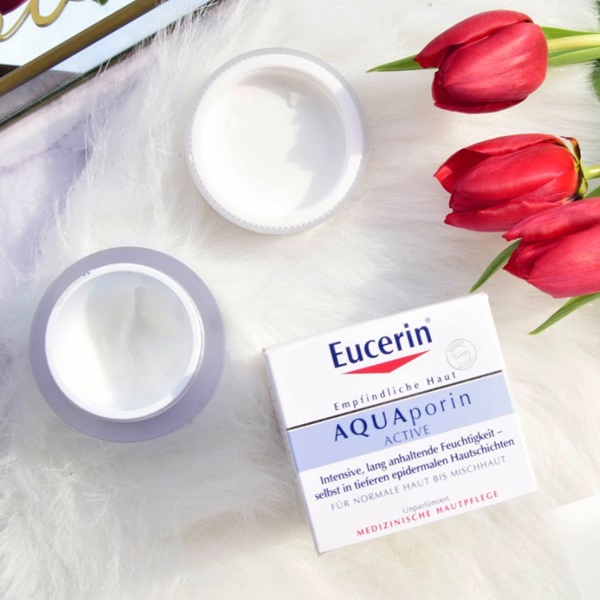 Kem dưỡng ẩm Eucerin Aquaporin Active Moisturising Cream Light cao cấp