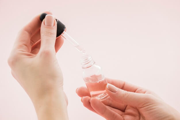 serum vit c phù hợp với da sẽ mang lại hiệu quả chăm sóc tốt hơn, mờ vết thâm nám và làm sáng da
