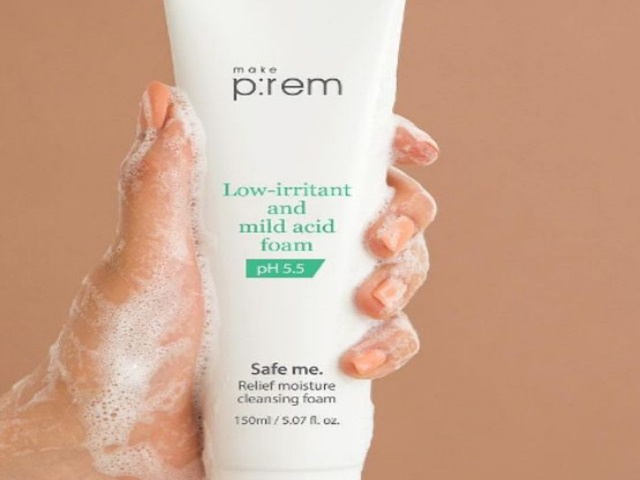 sữa rửa mặt Make P:rem Safe me Relief Moisture Cleansing Foam có tốt không 