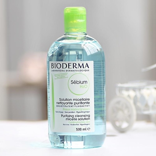 Nước tẩy trang Bioderma Se’bium H20 màu xanh lá cây