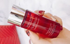 [REVIEW] Nước hoa hồng Estee Lauder Nutritious Super Pomegranate