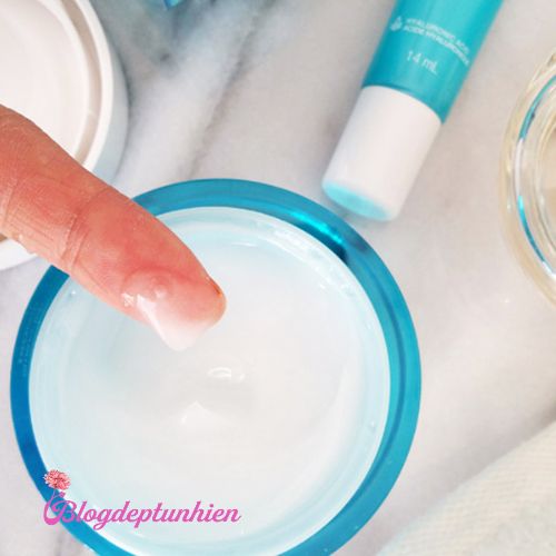 Kem dưỡng ẩm Neutrogena Hydro Boost Gel Cream phù hợp với da khô