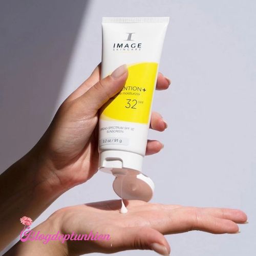 Kem chống nắng Image 32 Prevention + Daily Matte Moisturizer