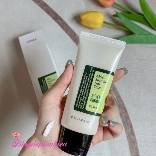 Kem chống nắng cho nam da nhạy cảm Cosrx Aloe Soothing