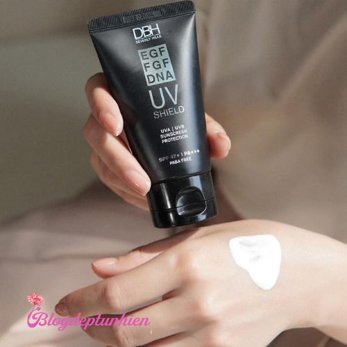 Kem chống nắng là dưỡng trắng da DBH EGF UV Shield SPF50+ PA+++