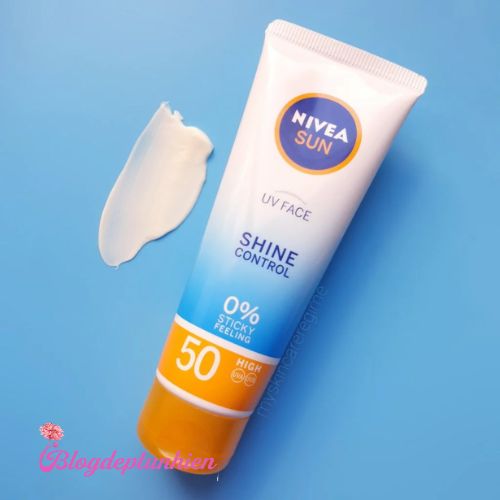 Kem chống nắng kiểm soát dầu Nivea Sun UV Face Shine Control SPF50+